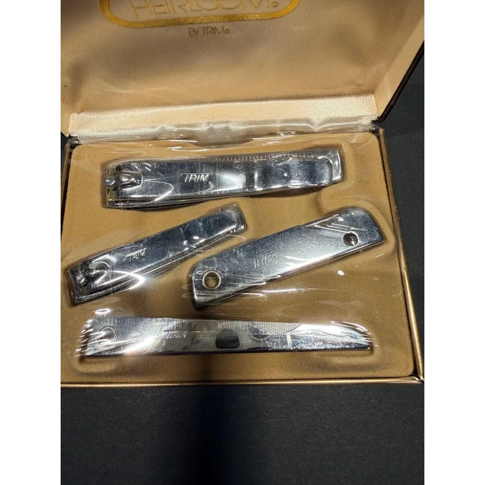 Vintage Heirloom by Trim Nail File Manicure Grooming Brown Travel Case NEW